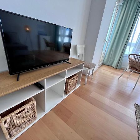 Gatu Premium Villa Turquesa Playa Y Parking كاديز المظهر الخارجي الصورة