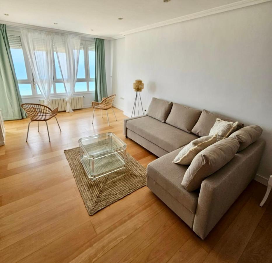 Gatu Premium Villa Turquesa Playa Y Parking كاديز المظهر الخارجي الصورة