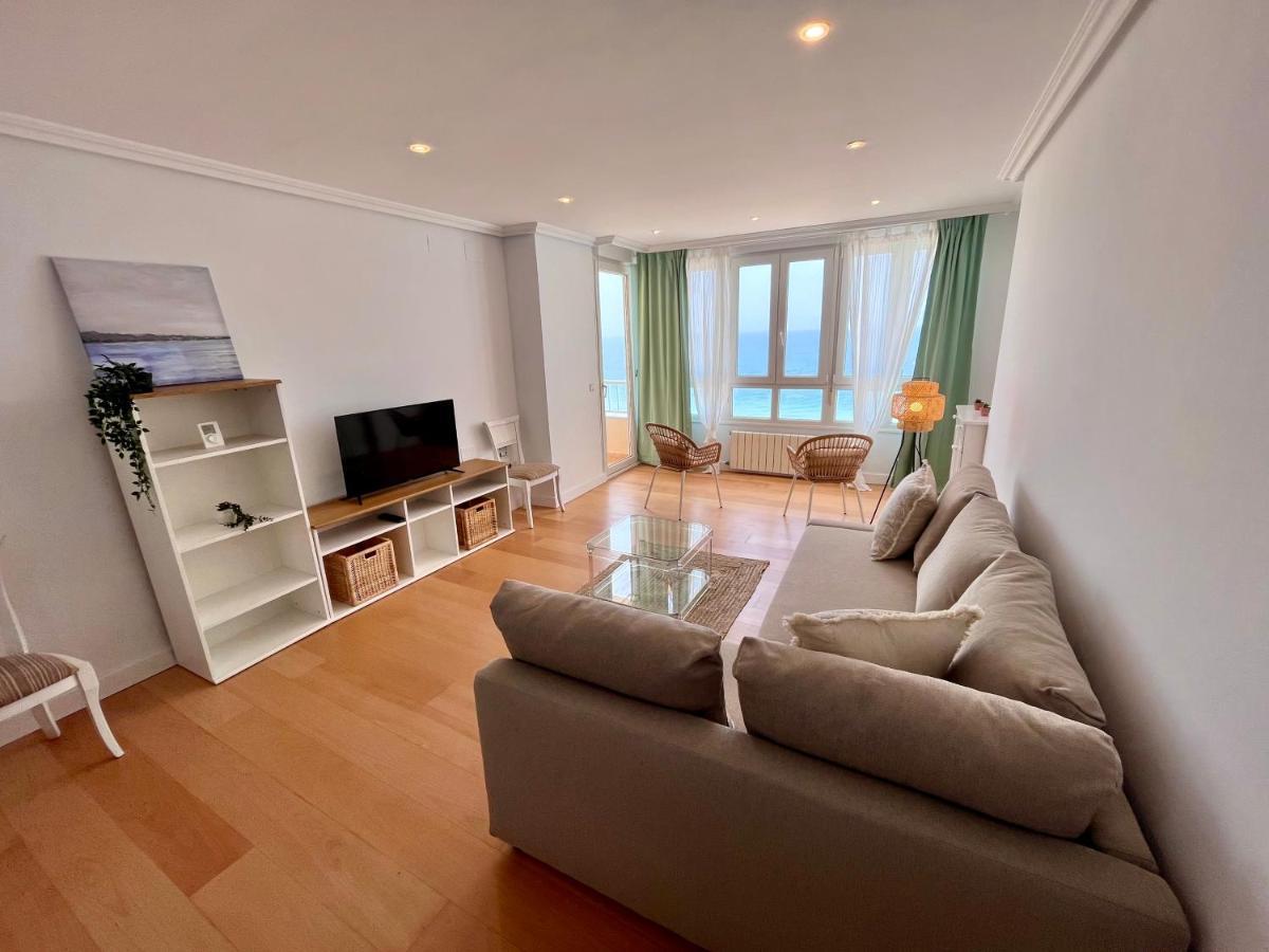Gatu Premium Villa Turquesa Playa Y Parking كاديز المظهر الخارجي الصورة
