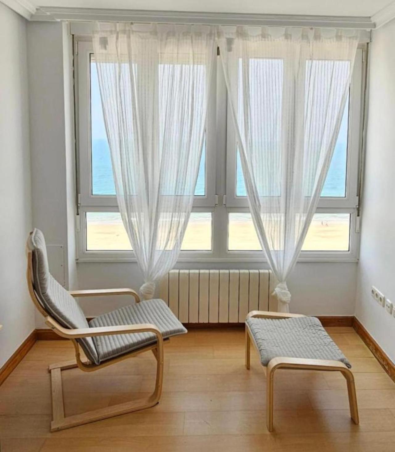 Gatu Premium Villa Turquesa Playa Y Parking كاديز المظهر الخارجي الصورة